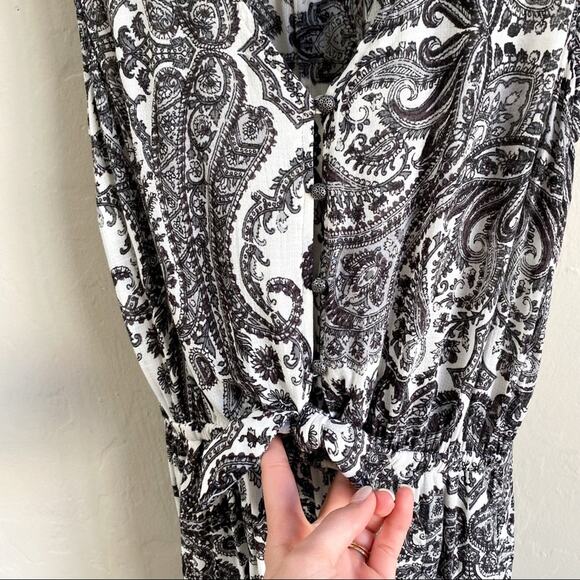 Lucky Brand Black and White Paisley Jumpsuit - Picture 4 of 6